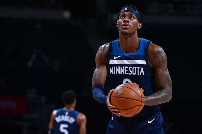 国王爆冷击败掘金，湖人、掘金、马刺和火箭4队负场数相同（国王冷门掀翻掘金，湖人、掘金、马刺、火箭四队负场持平）