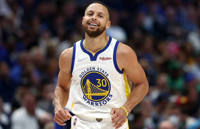 今夜能否取胜？皇马此前62次与英格兰俱乐部交手26胜16平20负（皇马对英格兰球队62战26胜16平20负，今夜能否笑到最后？）