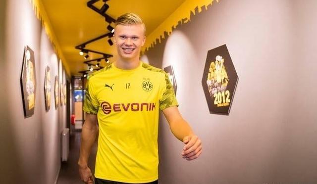 西媒：阿隆索要求皇马全队赛前在毕尔巴鄂过夜，引发球员不满（西媒曝阿隆索要求皇马赛前全队在毕尔巴鄂留宿，球员因此不满）