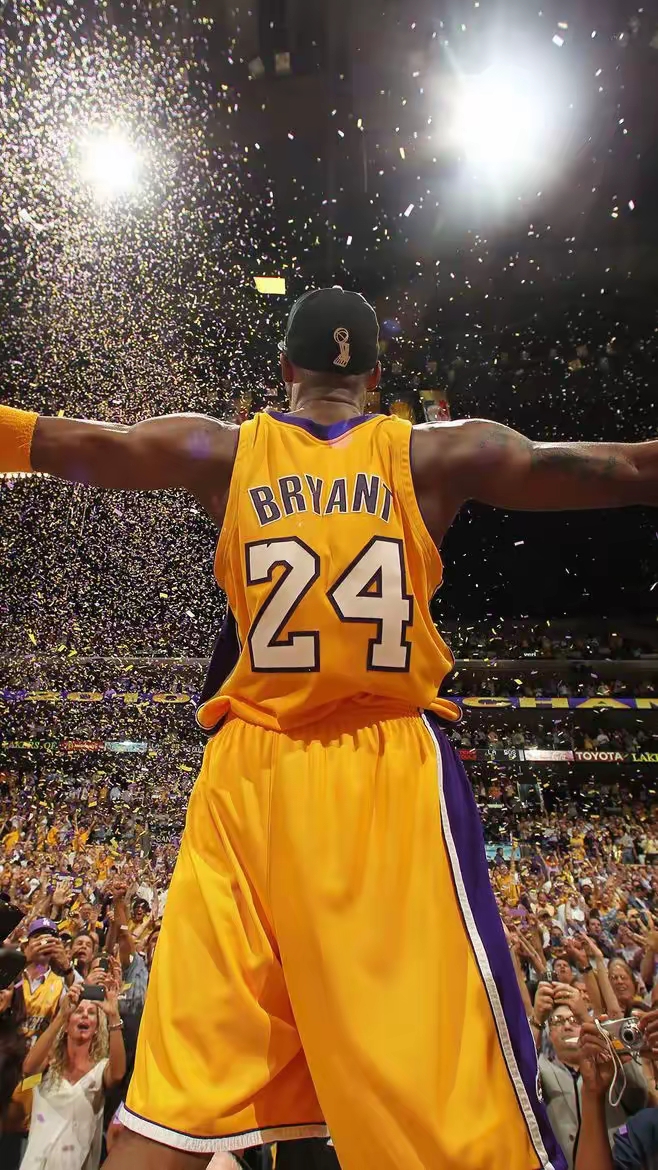 半场战报：霍芬海姆3-0奥格斯堡，布格尔1射1传，巴祖马纳-杜尔破门（半场：霍芬海姆3-0领先奥格斯堡，布格尔传射建功，巴祖马纳-杜尔破门）