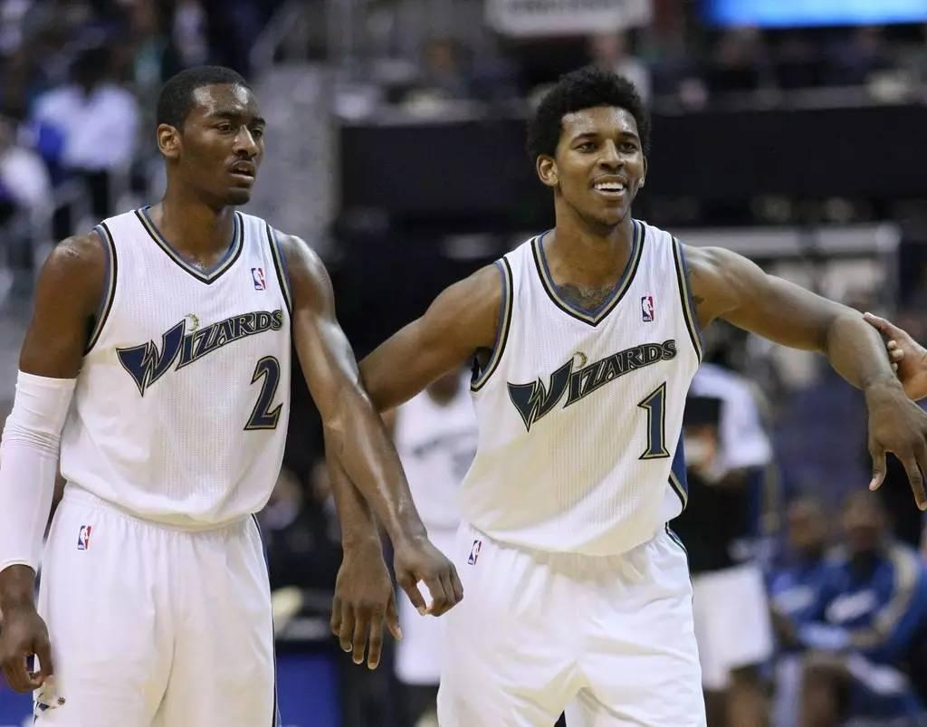 格罗索：停止与2006年国家队比较，年轻球员要重建意大利足球（格罗索：别再与2006冠军队相提并论，重振意大利足球靠新生代）