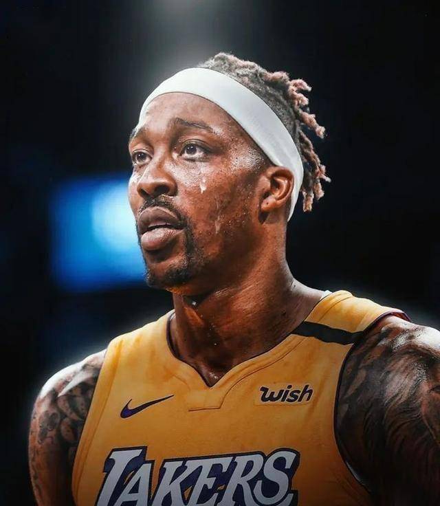 镜报：罗马已对齐尔克泽采取行动，尤文、西汉姆和埃弗顿也感兴趣（镜报：罗马出手追逐齐尔克泽，尤文、西汉姆联与埃弗顿均有意）