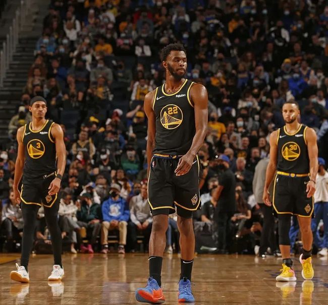 作为替补如何争取更多上场时间？（替补球员怎样赢得更多出场机会？）